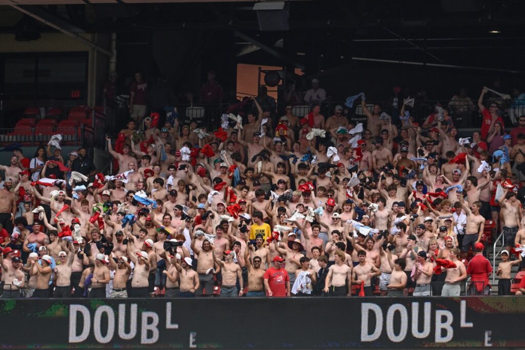 Shirtless Cardinals Fans Visit Team Clubhouse After Viral ‘Tarps Off’ Trend