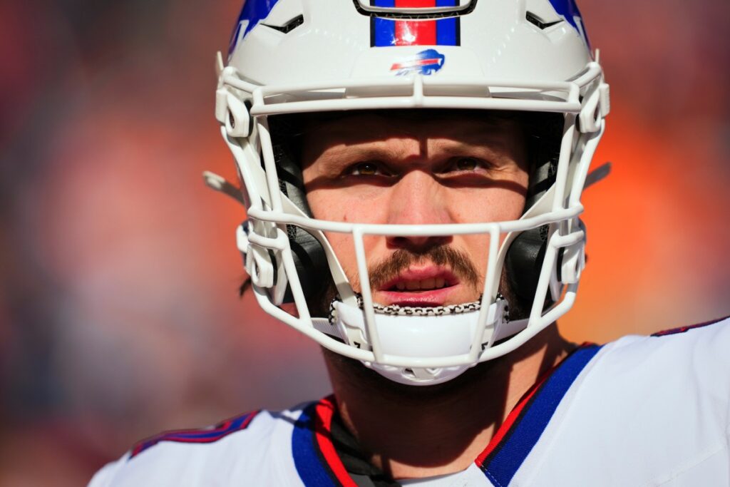 Josh Allen Opens up About Bills’ Offseason Addition of DJ Moore