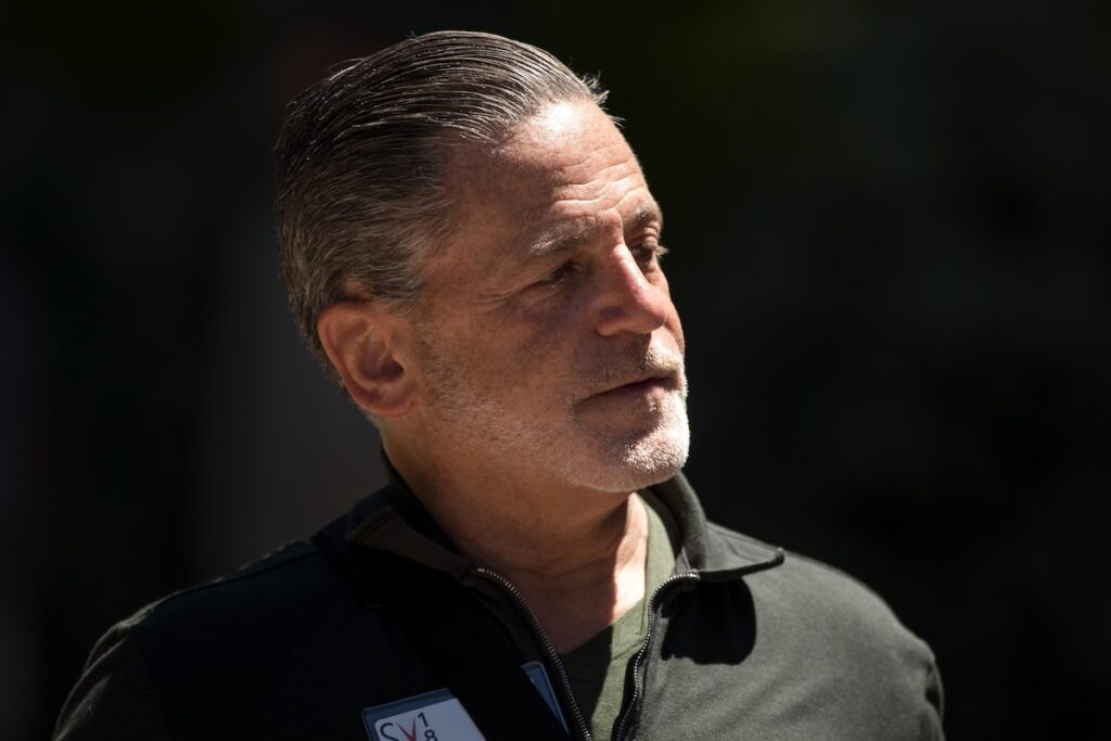 Dan Gilbert Sends Strong Message on Cavs After Game 1 Loss to Knicks