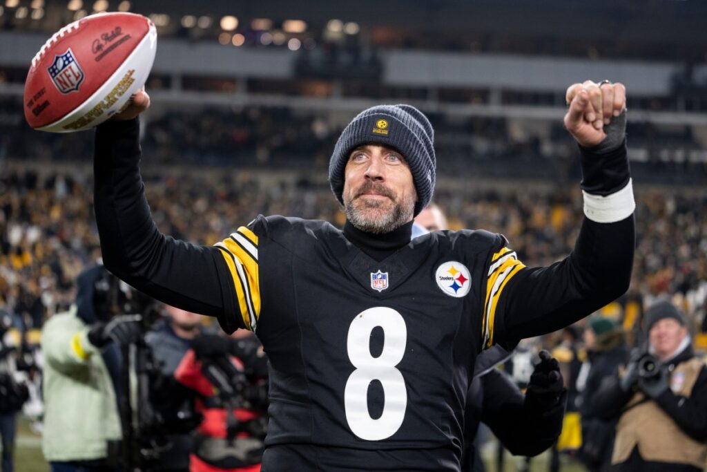Aaron Rodgers’ 2026 Steelers Contract Incentives Revealed