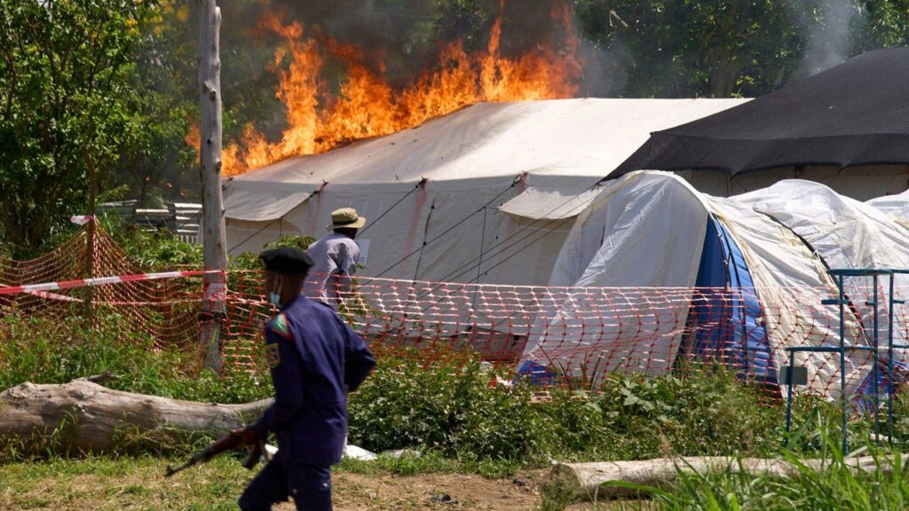 Ebola treatment center set on fire in Congo after residents clash with authorities over victim’s body