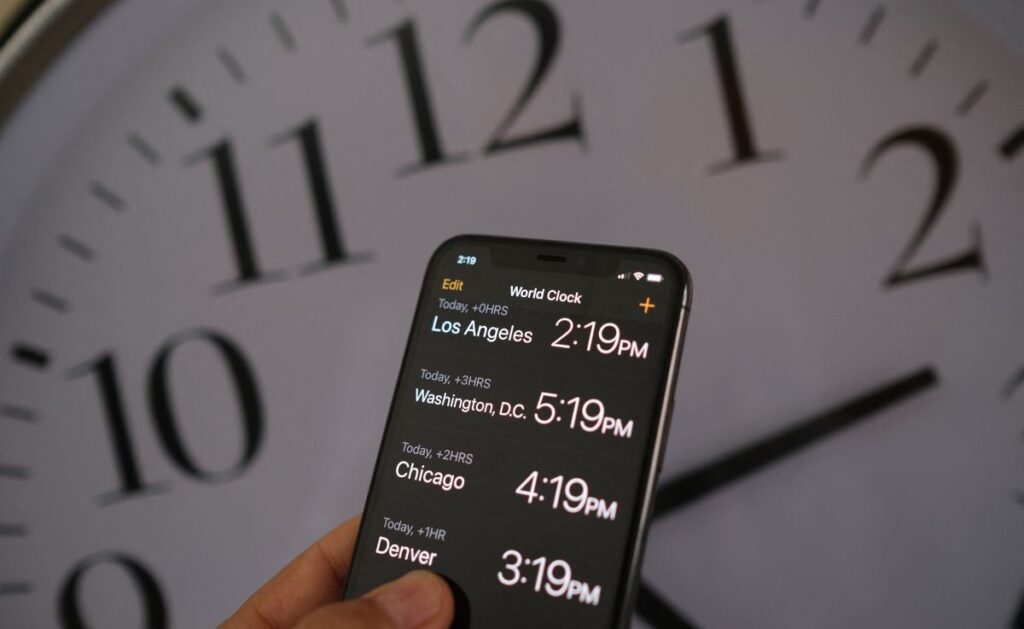 Daylight Saving Time Bill: Winners and losers of a permanent clock change