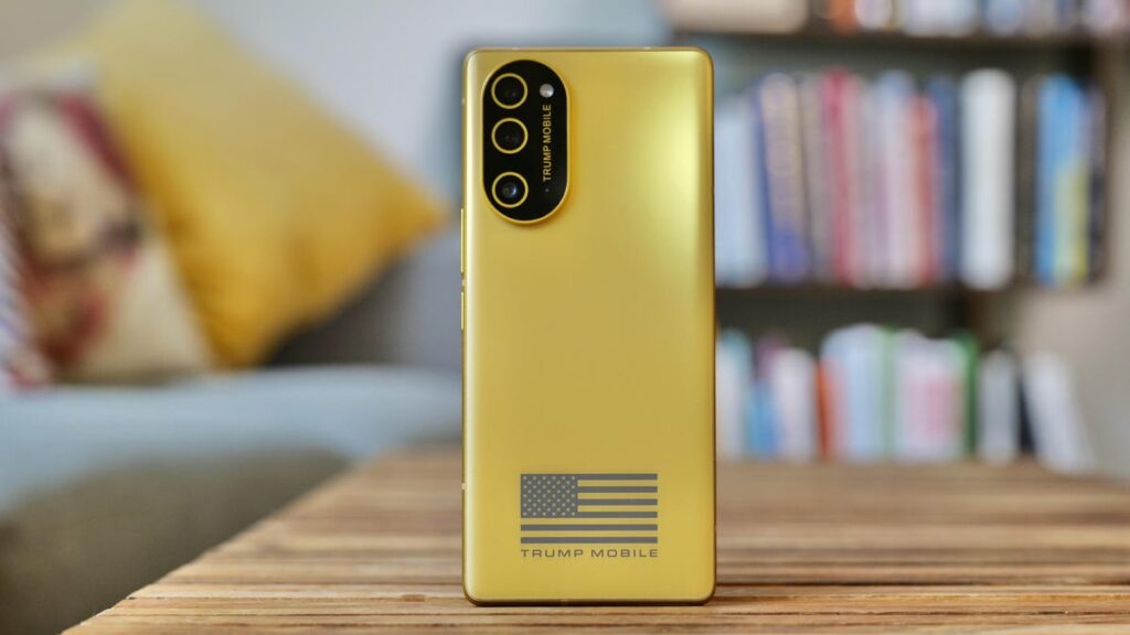 Trump Mobile Phone Review: My Long Weekend With The Golden T1 Trump Mobile Phone Review: My Long Weekend With The Golden T1