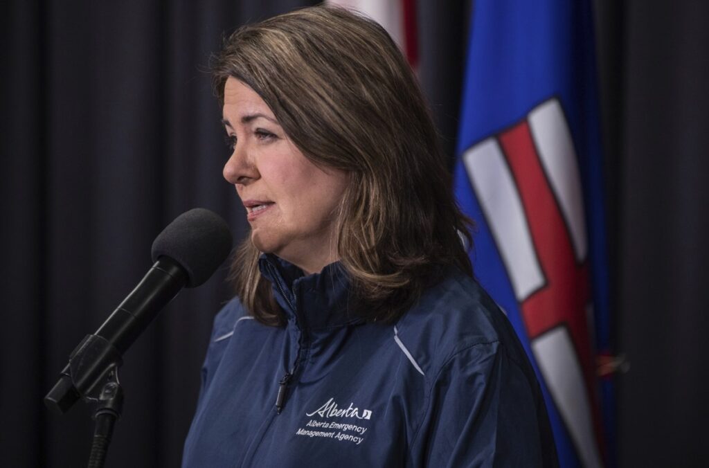 Alberta Premier to Campaign Against Splitting from Canada Alberta Premier to Campaign Against Splitting from Canada