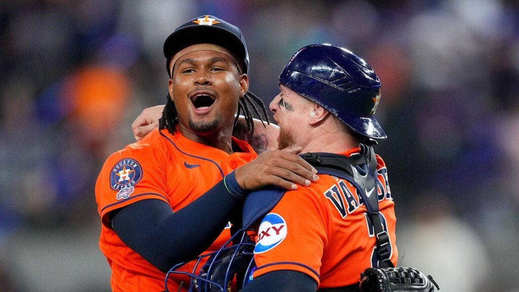 Astros’ Alimber Santa becomes first pitcher since 1900 to participate in a no-hitter during his MLB debut Astros’ Alimber Santa becomes first pitcher since 1900 to participate in a no-hitter during his MLB debut