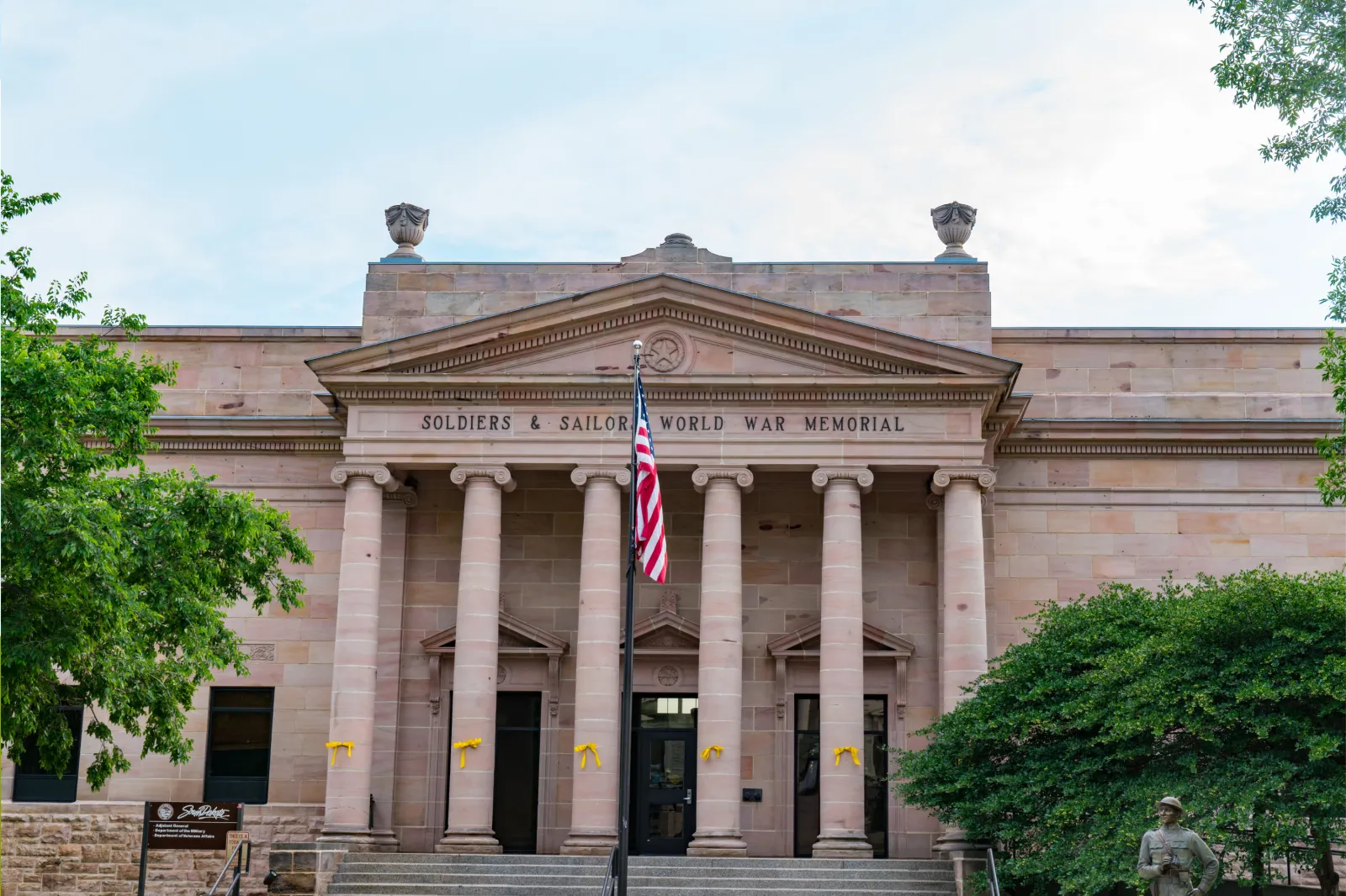 The Soldiers and Sailors World War Memorial in Pierre, South Dakota.