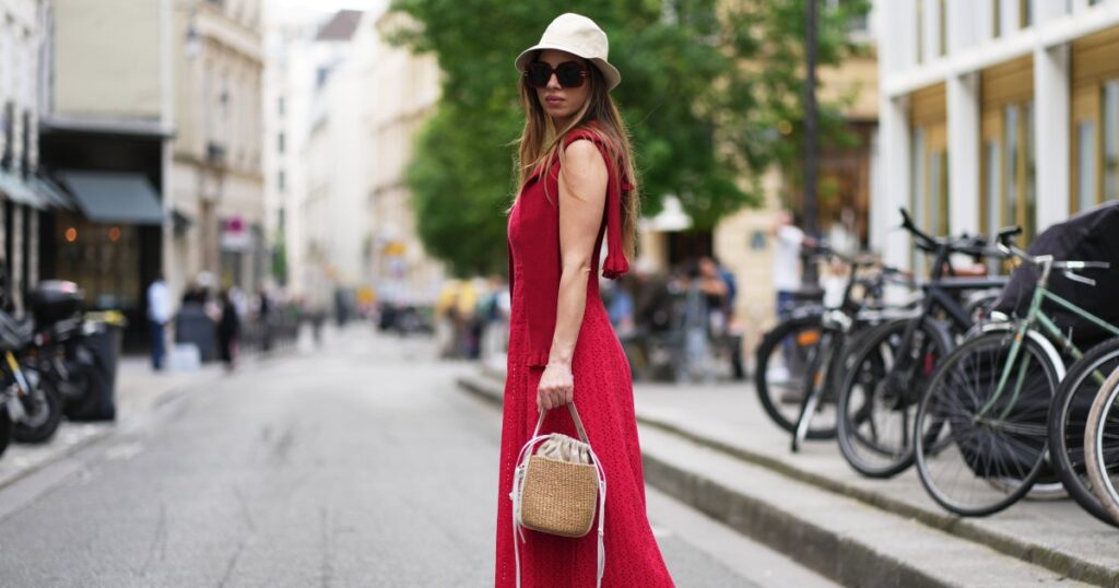 We’re Swapping Jeans for These Comfy One-and-Done Dresses That Work for All Things Casual We’re Swapping Jeans for These Comfy One-and-Done Dresses That Work for All Things Casual