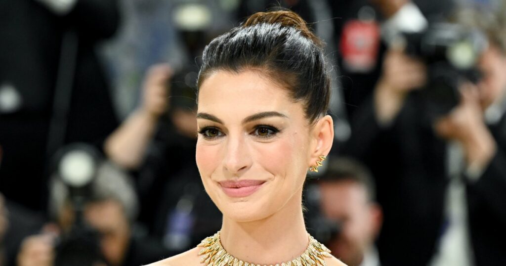 Anne Hathaway’s Old Money Tote Style Doubles as a Work Bag — And It’s on Sale for Just 
