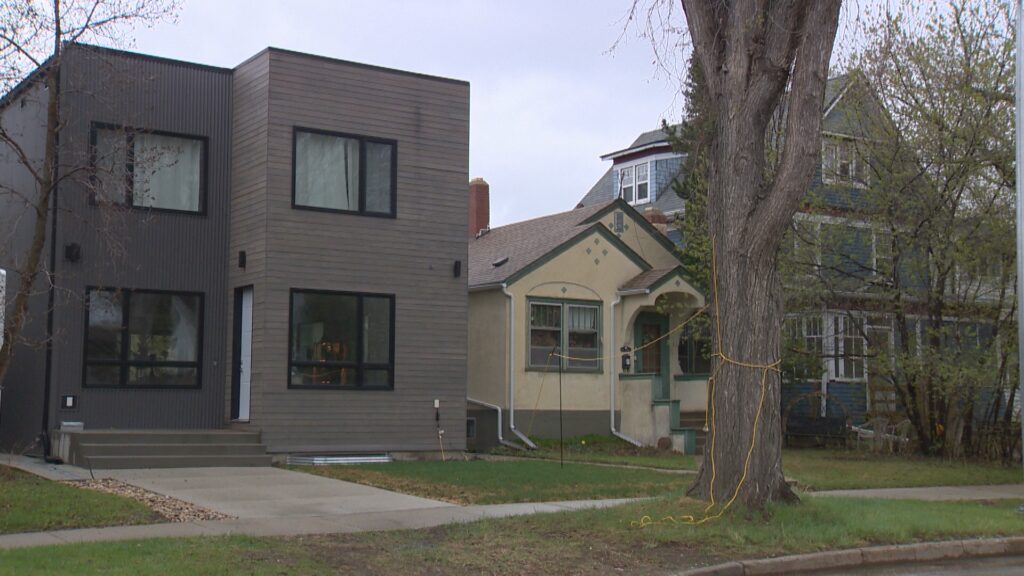 New infill houses in Saskatoon historic neighbourhoods get mixed response New infill houses in Saskatoon historic neighbourhoods get mixed response