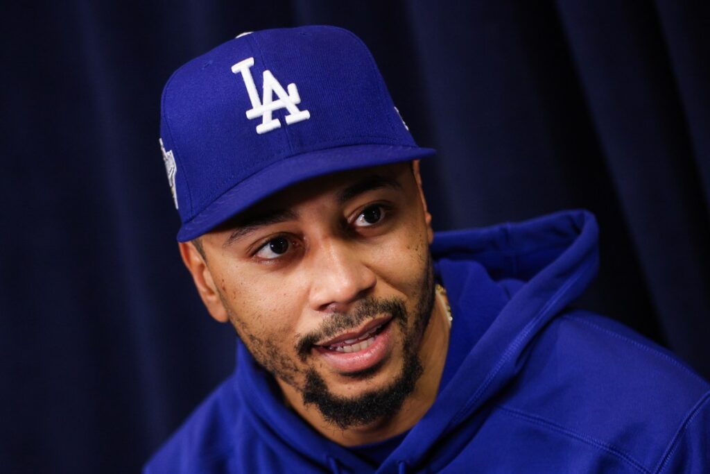 Mookie Betts Might Have Return Date Set for Dodgers: Report
