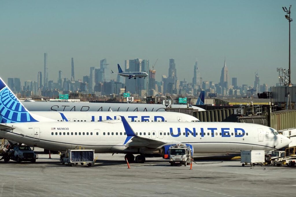 Wild moment United passenger assaults flight attendant, tries to storm cockpit revealed in audio: ‘Oh my god’