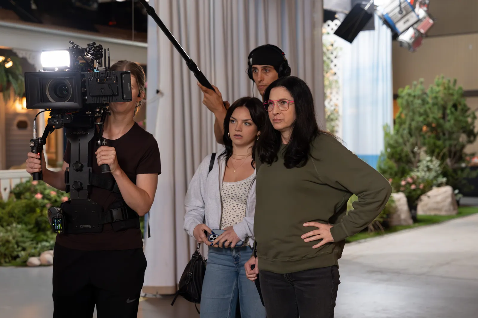 Ella Stiller (L) and Laura Silverman (R) in The Comeback. Photograph by Erin Simkin/HBO.