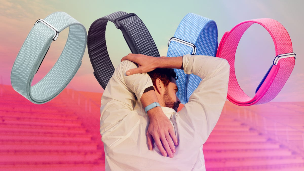 Fitbit Air First Impressions: Google’s New Fitness Tracker Has a Built-In Coach