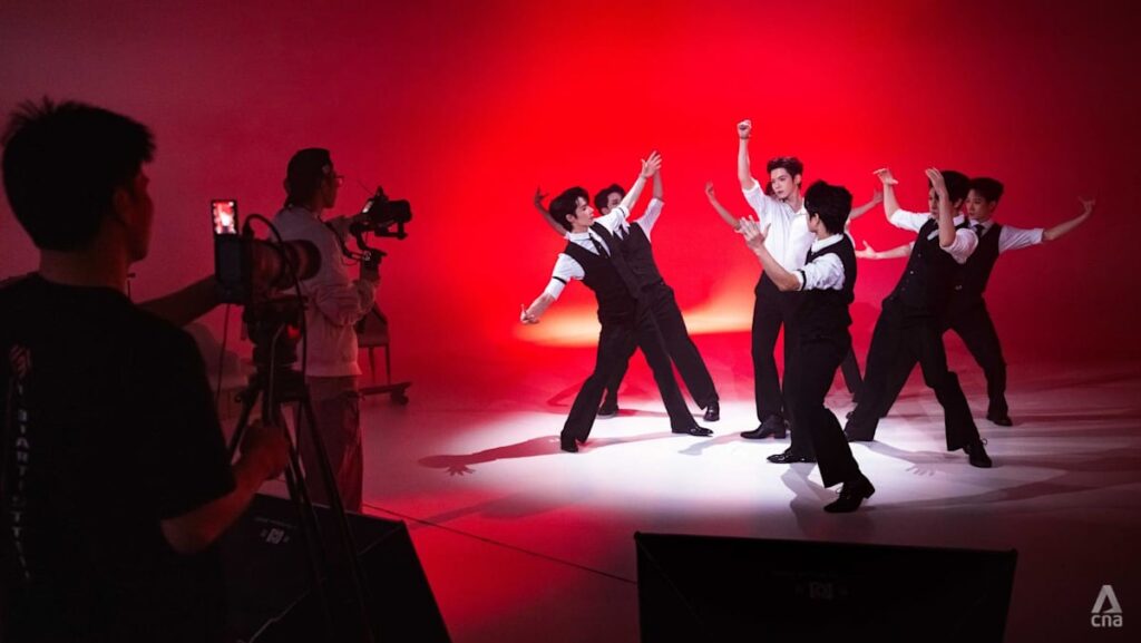 Lights, camera, luck? Inside China’s booming group livestreaming industry Lights, camera, luck? Inside China’s booming group livestreaming industry