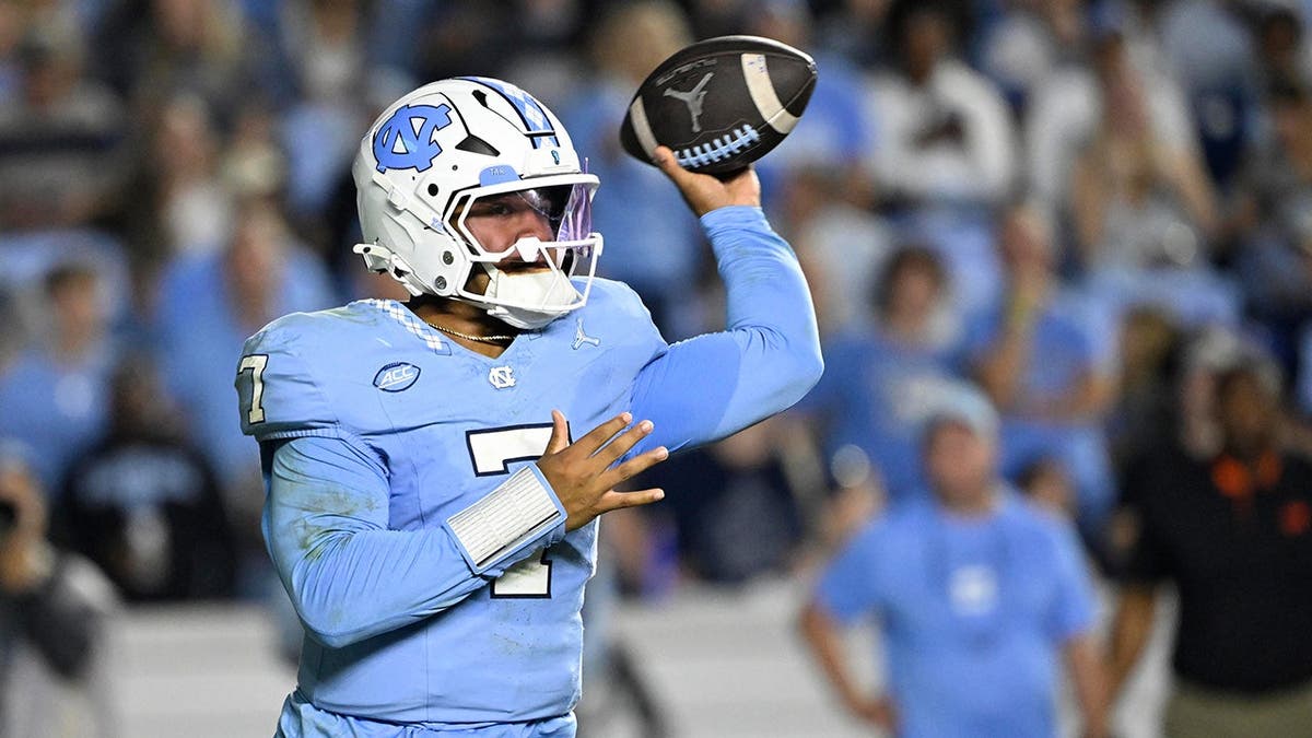 North Carolina Tar Heels quarterback Gio Lopez looking to pass at Kenan Stadium