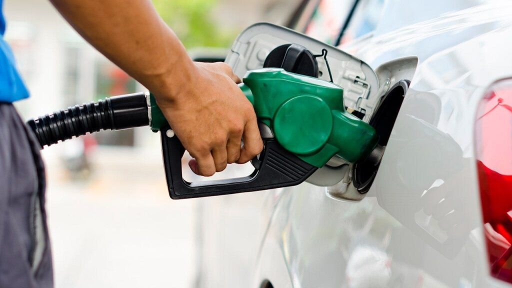 Gas prices threaten Memorial Day road trips as pump costs hit historic highs Gas prices threaten Memorial Day road trips as pump costs hit historic highs