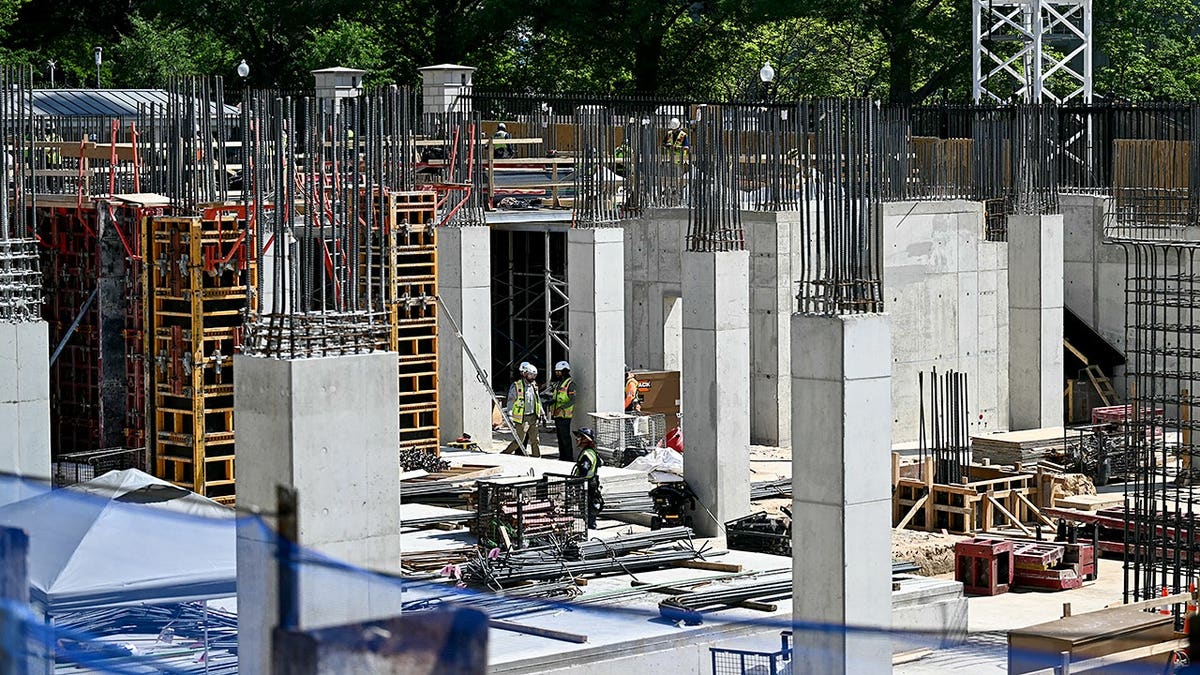 White House ballroom construction