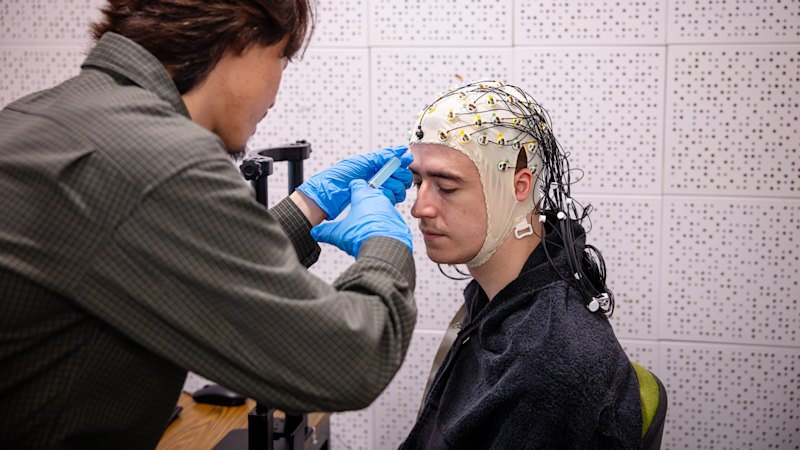 Why understanding human brain efficiency could help solve the artificial intelligence energy crisis Why understanding human brain efficiency could help solve the artificial intelligence energy crisis