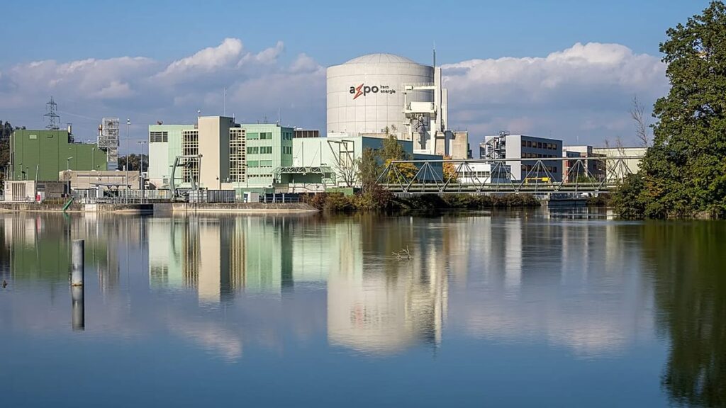 Switzerland heading towards referendum on new nuclear power plants Switzerland heading towards referendum on new nuclear power plants