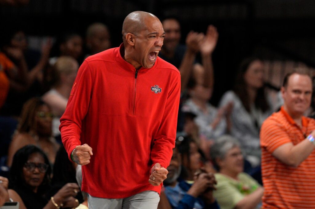 Mystic Coach Bracing For Punishment After on-Court Tirade in Loss to Dream