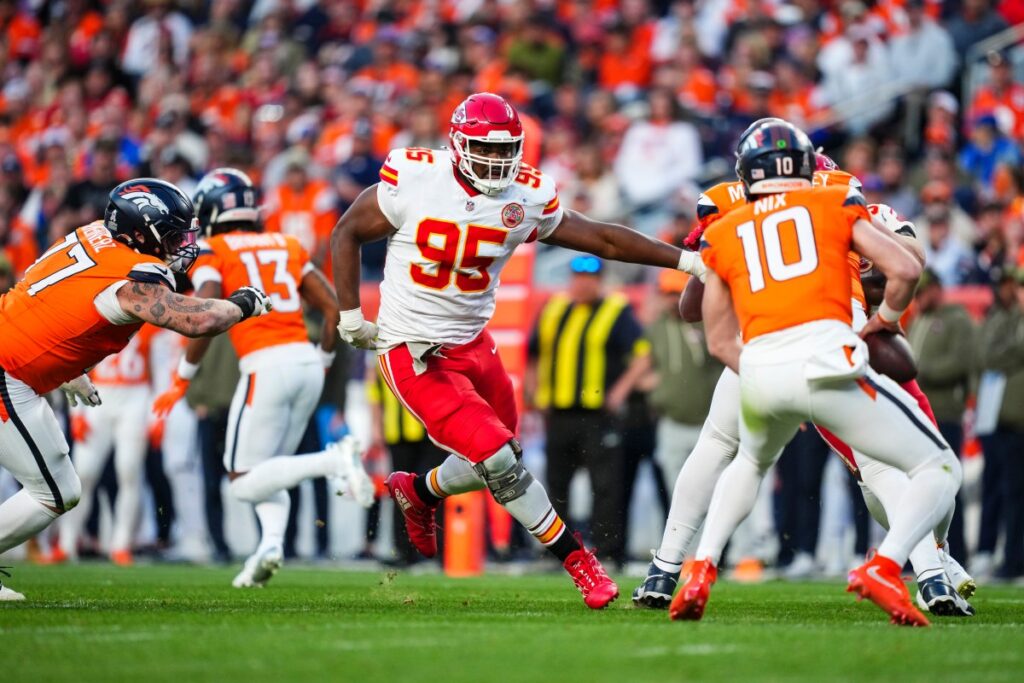 Chiefs’ Chris Jones Makes Shocking Broncos Admission