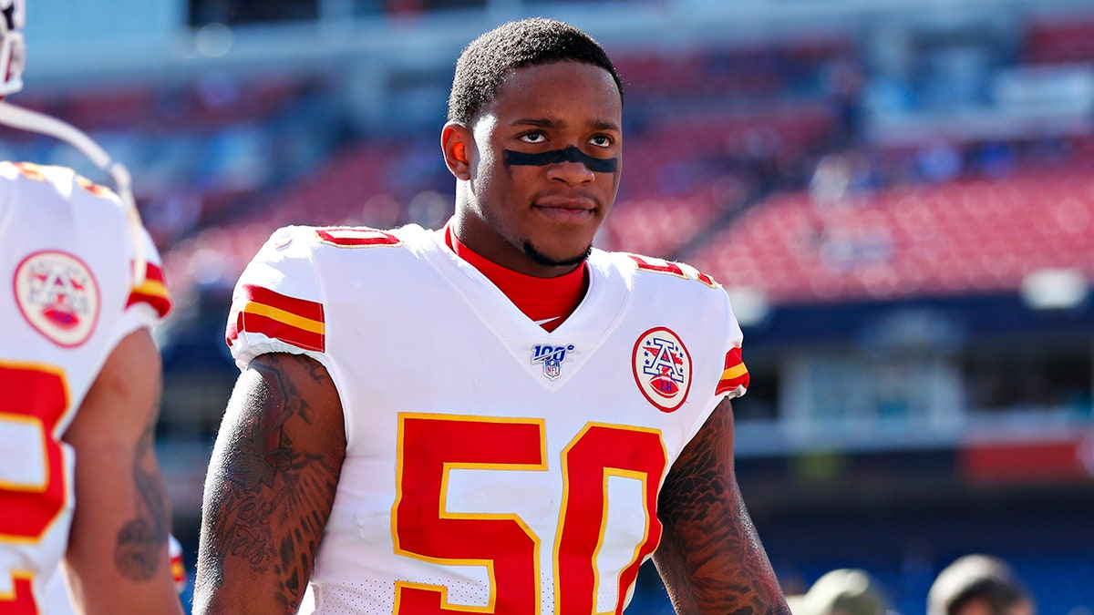 Darron Lee walking off the field at Nissan Stadium in Nashville, Tennessee