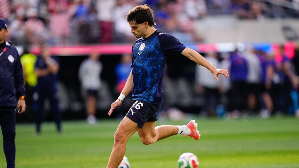 USMNT World Cup starts strong, Christian Pulisic sets up Team USA for a stunning first goal against Paraguay