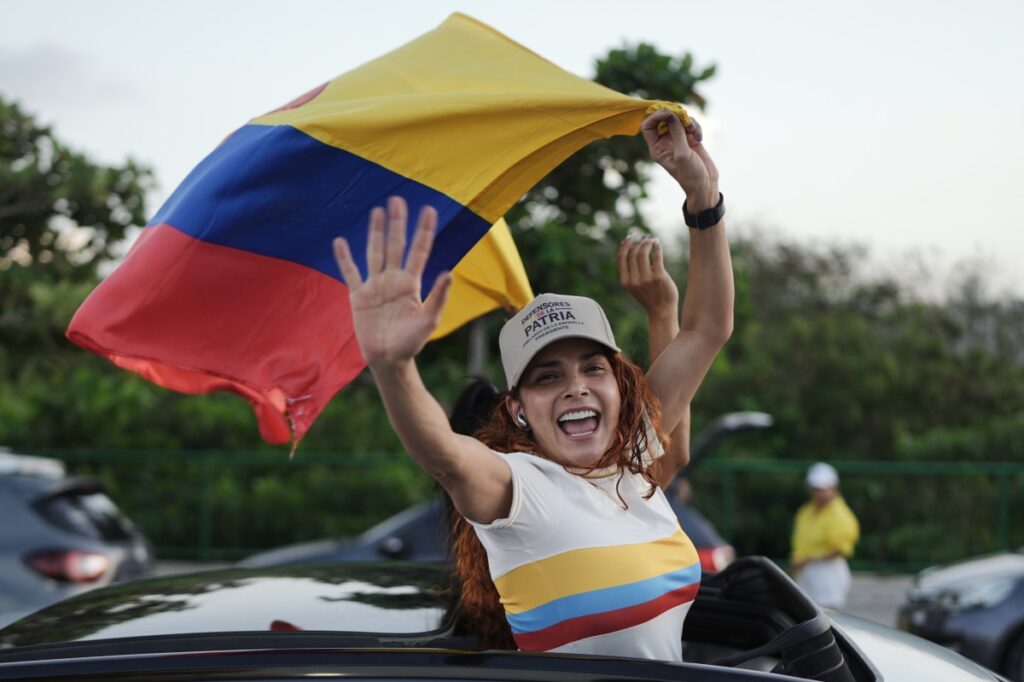 Wealthy Colombians Look to Florida Homes as Election Risks Rise