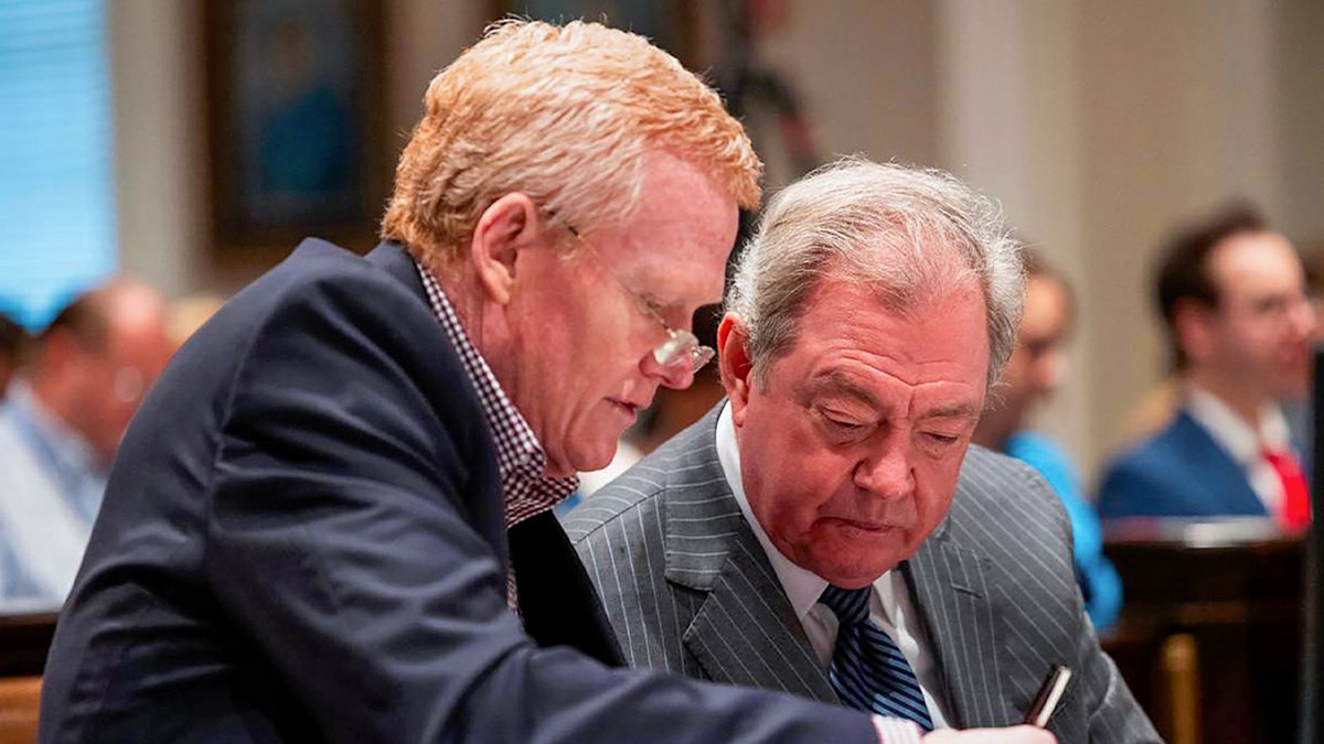 Alex Murdaugh and defense attorney Dick Harpootlian