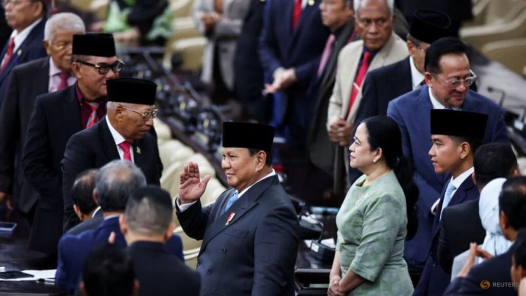 Indonesia parliament amends law to allow police to serve in civilian government Indonesia parliament amends law to allow police to serve in civilian government