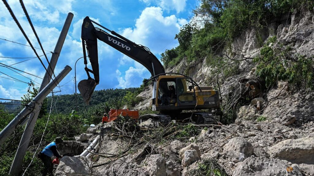 Rain, aftershocks hamper rescuers as Philippine quake toll hits 55