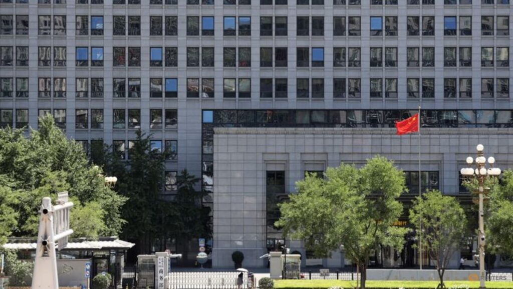 China imposes export controls on 10 US companies China imposes export controls on 10 US companies