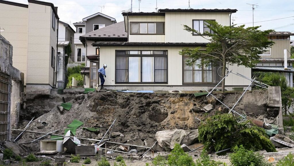 No major damage after 7.2-magnitude quake off Japan