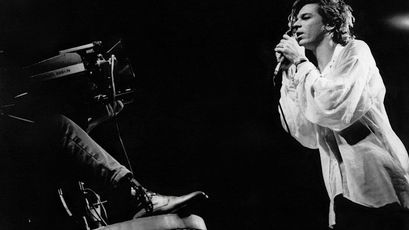 Exhibition features rare 1980s celebrity portraits Exhibition features rare 1980s celebrity portraits