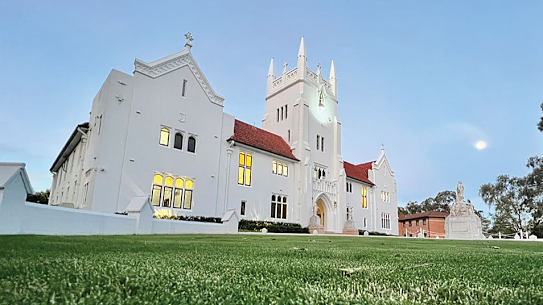 Marist College Ashgrove teaches students from years 5 to 12 and has a student body of more than 1800.