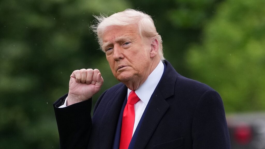Knicks, Spurs players react as President Trump’s Game 3 visit to MSG brings tighter security Knicks, Spurs players react as President Trump’s Game 3 visit to MSG brings tighter security