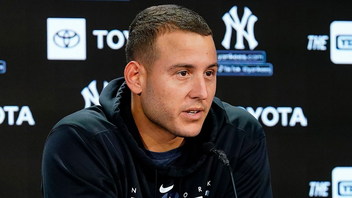 New York Yankees' Anthony Rizzo answering questions during a news interview.