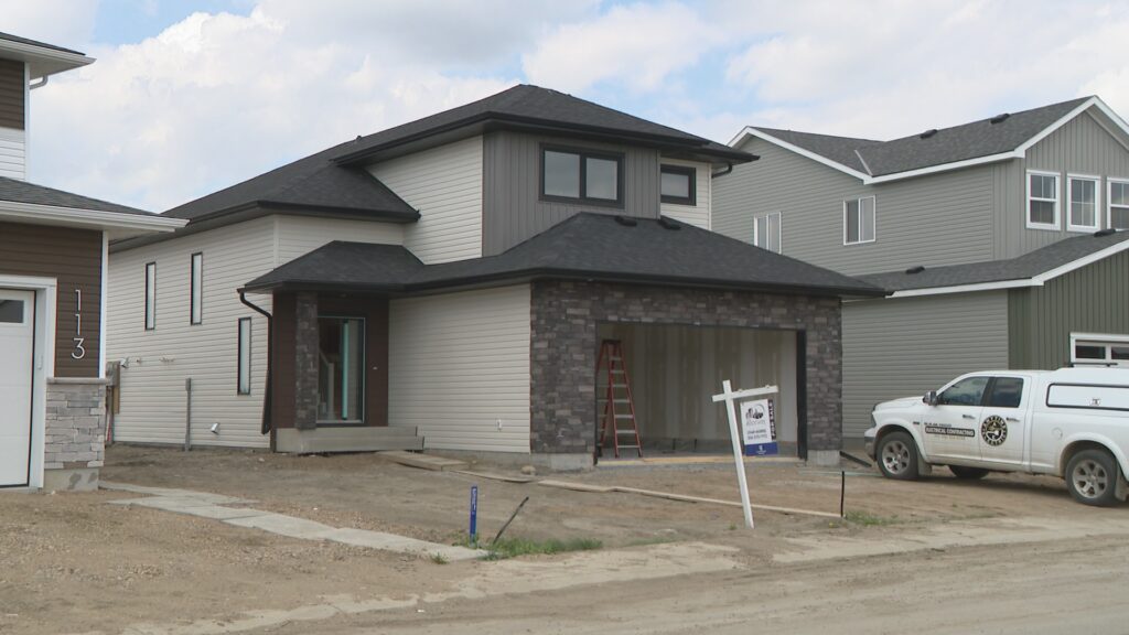 Saskatchewan cities seeing record-high housing prices, low supply Saskatchewan cities seeing record-high housing prices, low supply