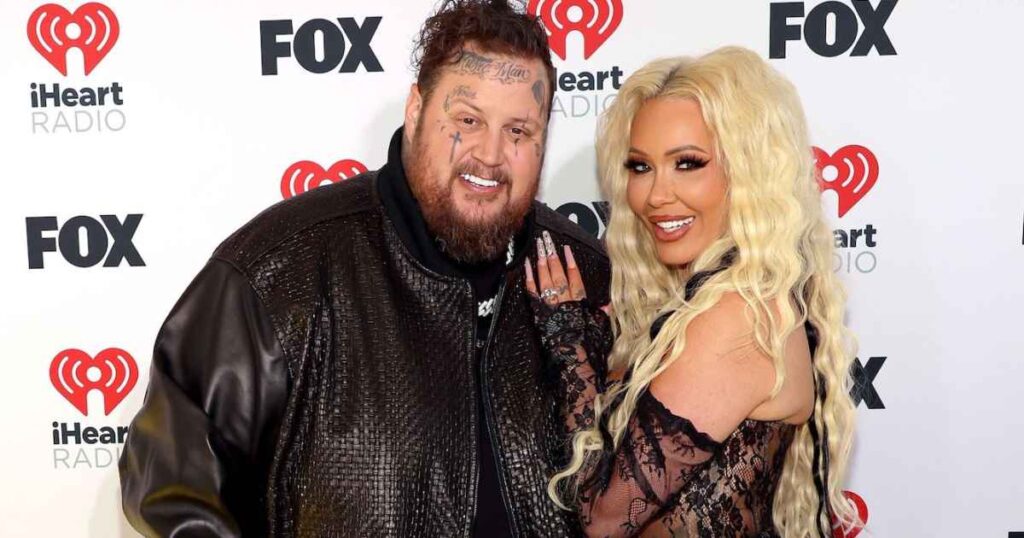 Jelly Roll Drops ‘Divorce Vlog’ Amid Split From Bunnie Xo After 10 Years of Marriage: ‘Plot Twist!’ Jelly Roll Drops ‘Divorce Vlog’ Amid Split From Bunnie Xo After 10 Years of Marriage: ‘Plot Twist!’