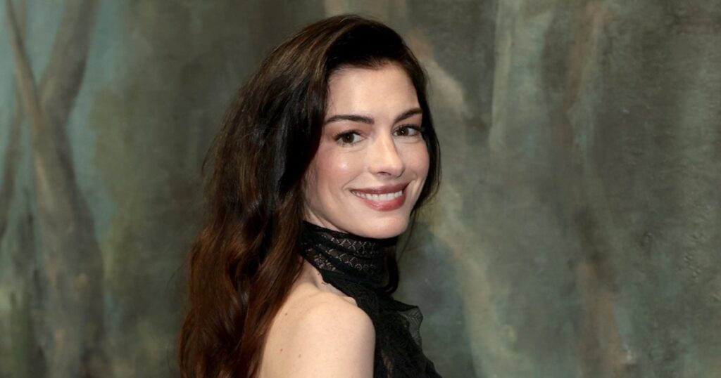 How Many Kids Does Anne Hathaway Have? A Guide to Her Family After Pregnancy Reveal How Many Kids Does Anne Hathaway Have? A Guide to Her Family After Pregnancy Reveal