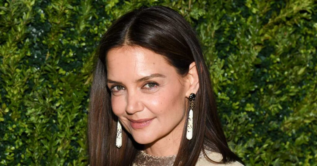 Katie Holmes’ Simple Summer Top Looks Straight Out of a Boutique — Copy the Look for Katie Holmes’ Simple Summer Top Looks Straight Out of a Boutique — Copy the Look for