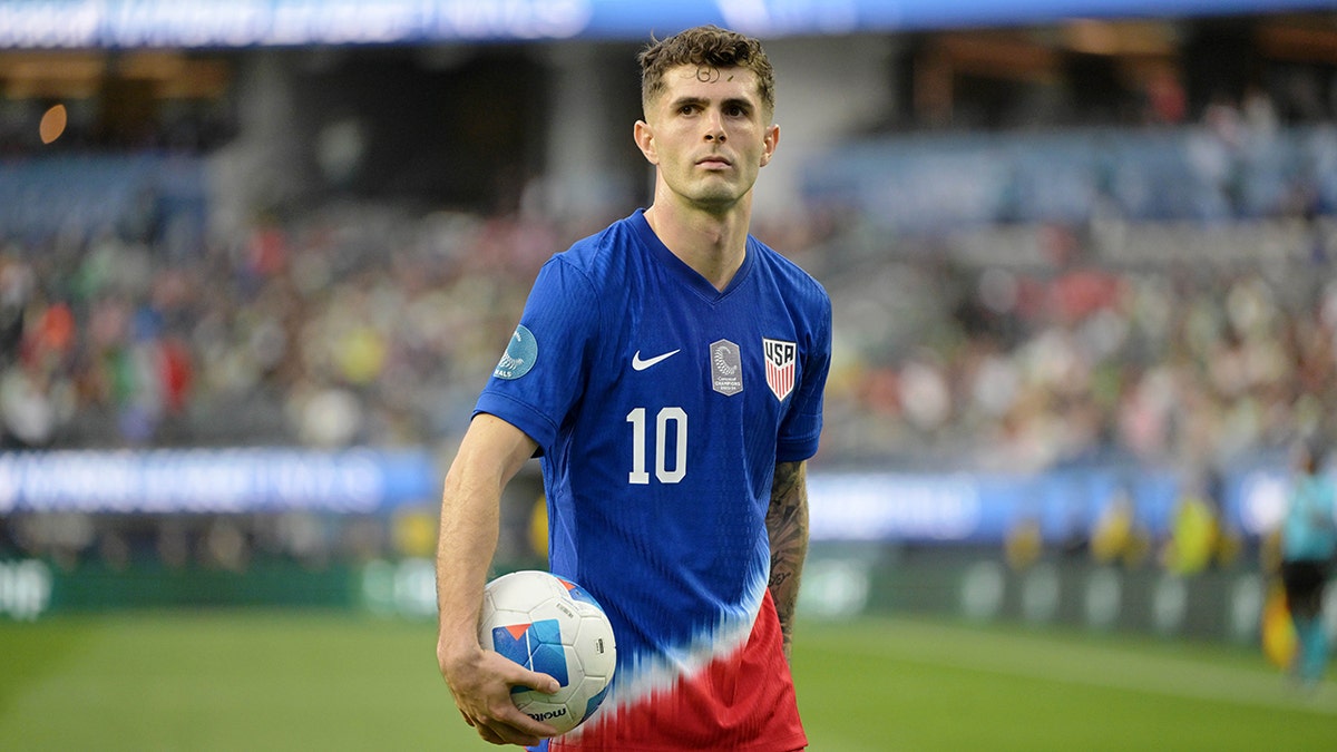 Christian Pulisic looks on field