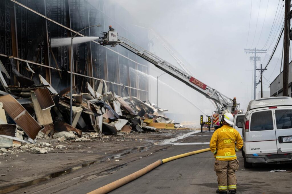 Race against time in fight for 500,000sqf LA inferno amid fears of biohazard fallout Race against time in fight for 500,000sqf LA inferno amid fears of biohazard fallout