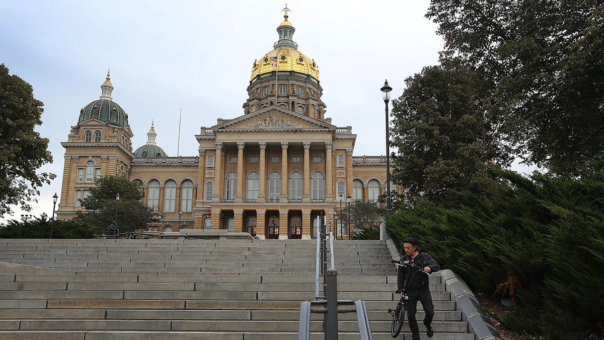 The Iowa State Capitol building standing in Des Moines, Iowa.