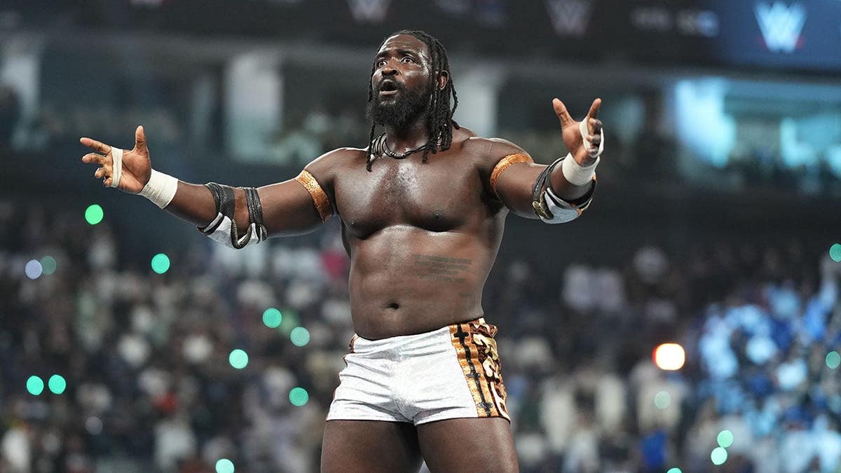 Oba Femi standing in the ring during Night of Champions event in Riyadh