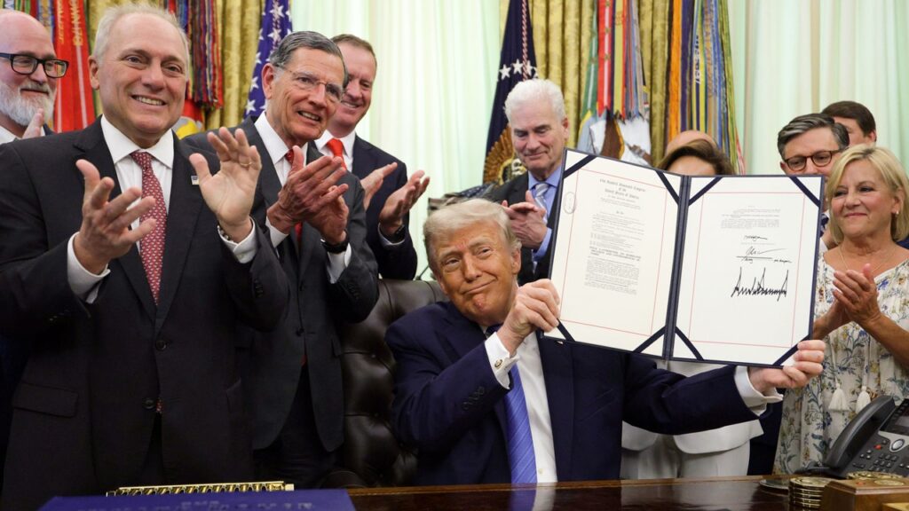 Trump takes ICE shutdowns off the table with signature on key B bill Trump takes ICE shutdowns off the table with signature on key B bill
