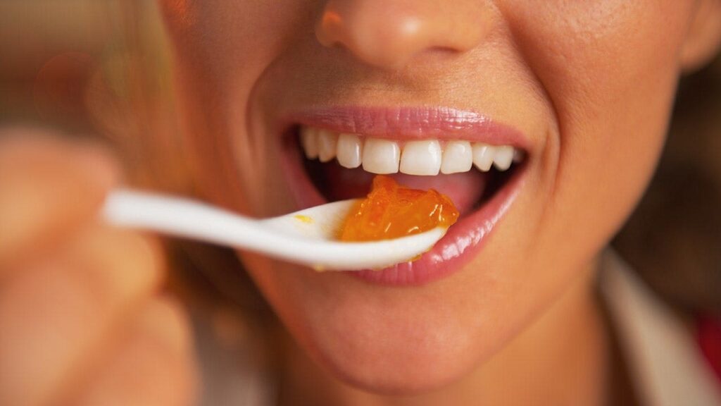 Viral gelatin drink sparks weight-loss buzz, but does it deliver?