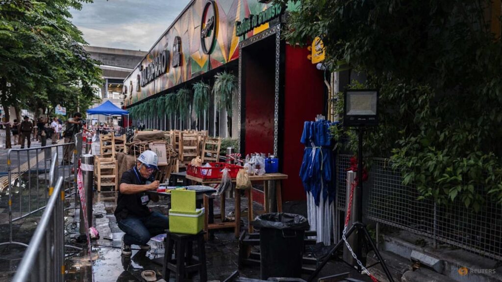 ‘I felt the heat and the burn’: How the deadly Bangkok bar fire unfolded ‘I felt the heat and the burn’: How the deadly Bangkok bar fire unfolded