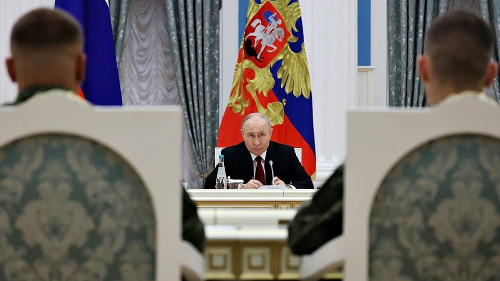 EU rushes to avoid disastrous revision of Russian oil price cap EU rushes to avoid disastrous revision of Russian oil price cap