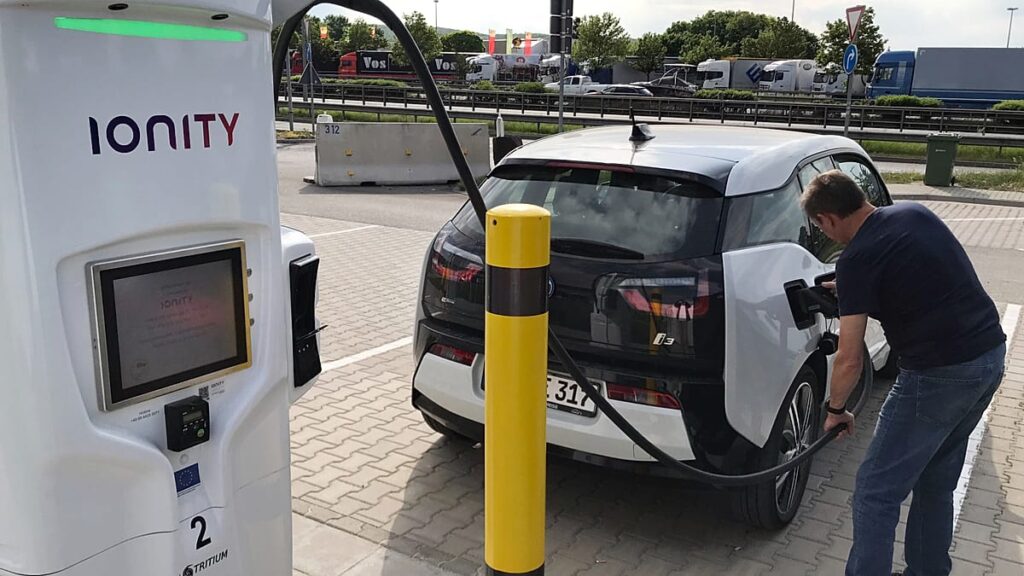 Brussels eyes €200bn in savings by electrifying Europe’s economy